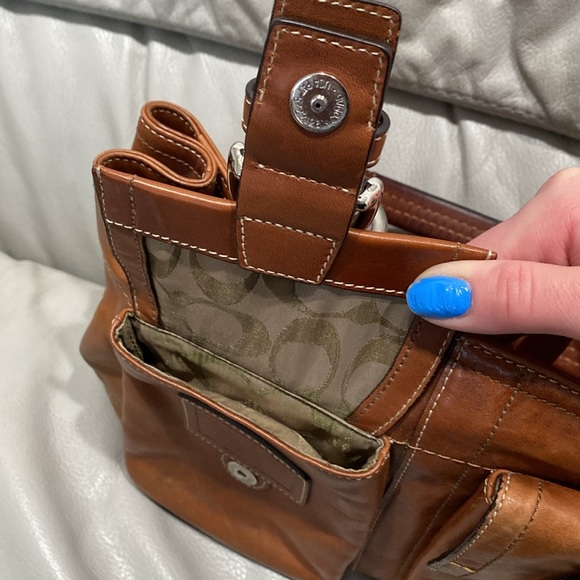 Leather Coach bag - Picture 8 of 8